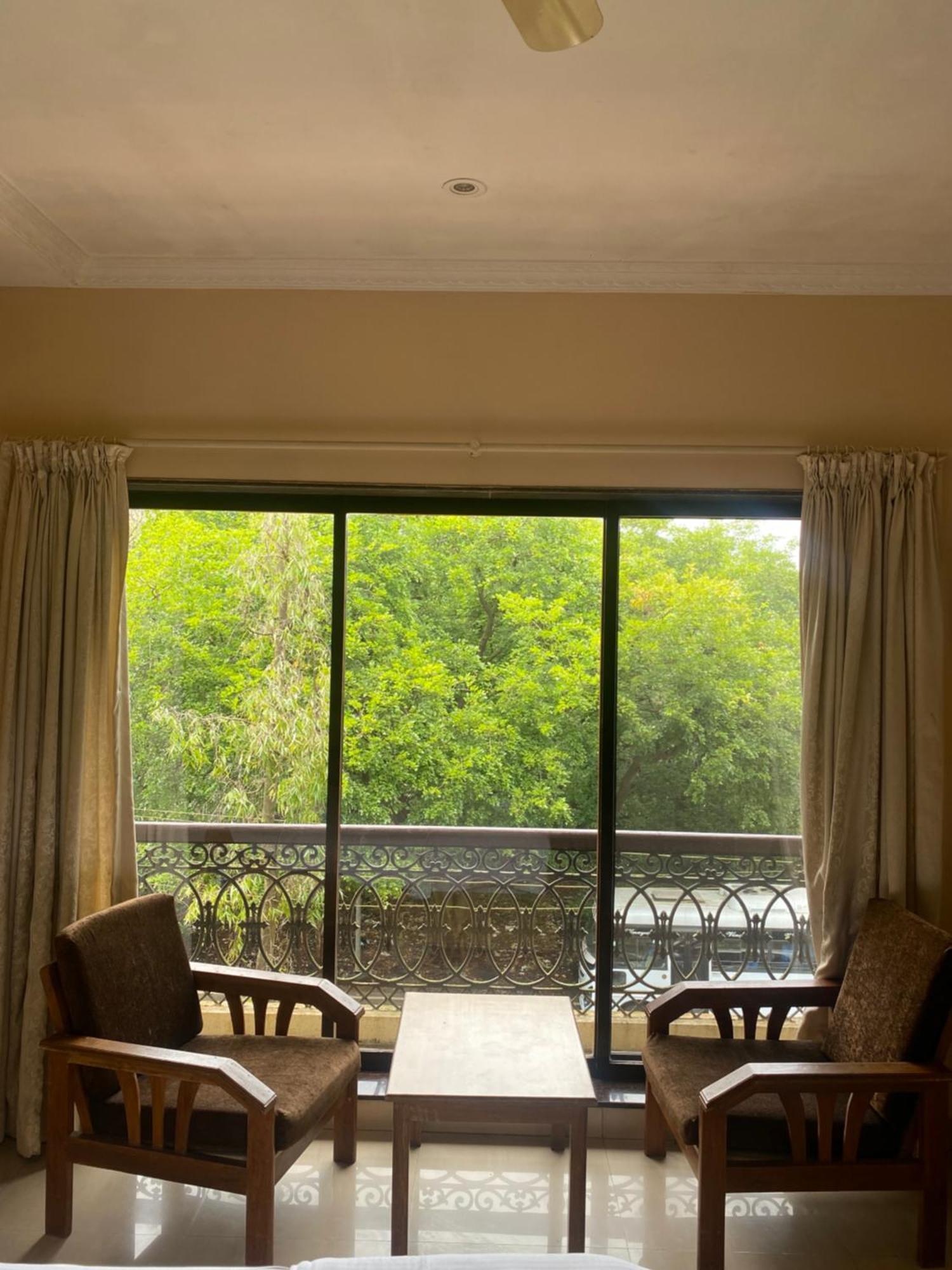 Jewel Resort โลนาวาลา ภายนอก รูปภาพ